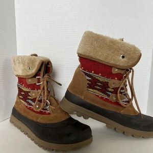 BareTrapsYaegar Women Round Toe Synthetic Brown Winter Boot Size 8.5